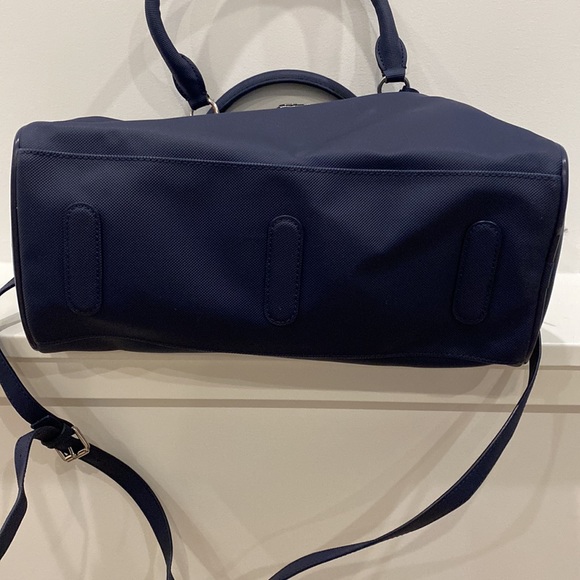 Lacoste crossbody bag with strap - Picture 4 of 9